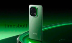 IQOO 13 Green Mobile phone 